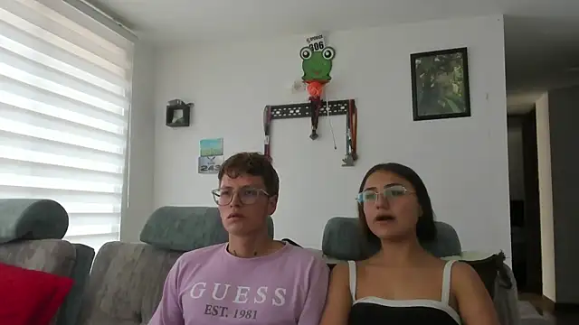 A sexy couple   online show from 22, 9, 2025