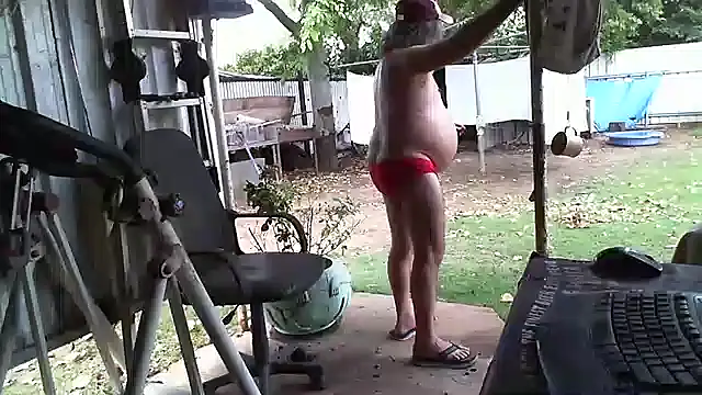 herbie010666 online show from 30, 1, 2025