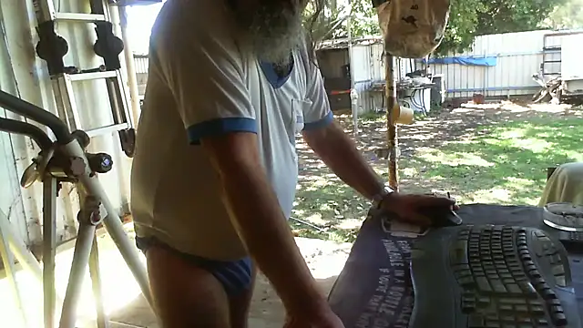 herbie010666 online show from 21, 9, 2025