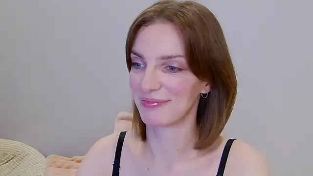 Snapshot of Beauty_Alex chatting on 12, 1, 2025 Beauty Alex online show from 12, 1, 2025