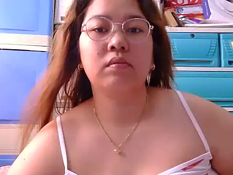 Boobsiemarie online show from 12, 4, 2026