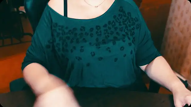 AlisaHot55 online show from 15, 10, 2025