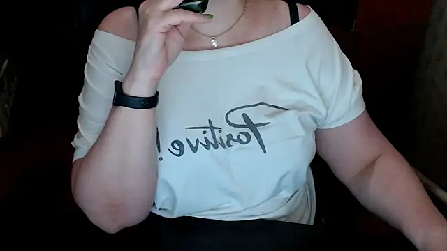 AlisaHot55 online show from 10, 4, 2026