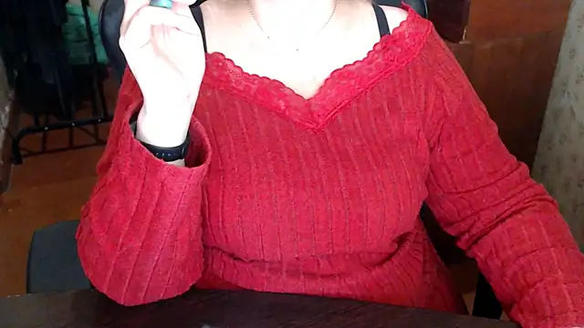 Snapshot of AlisaHot55 chatting on 28, 5, 2026 AlisaHot55 online show from 28, 5, 2026
