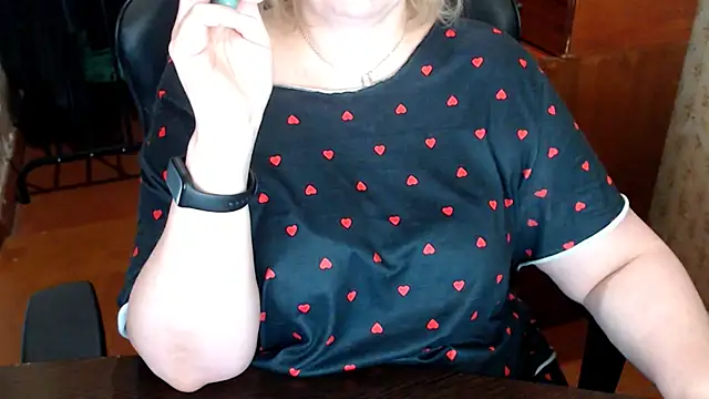 Snapshot of AlisaHot55 chatting on 3, 6, 2026 AlisaHot55 online show from 3, 6, 2026