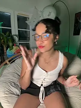 Lauyako online show from 19, 11, 2025