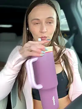 lunagirl13 online show from 7, 1, 2026