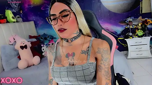 Nella Dolls online show from 3, 7, 2026