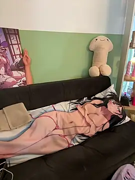 lilly sweett online show from 18, 1, 2026