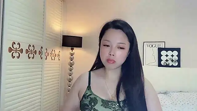 Snapshot of kk_lele chatting on 22, 4, 2026 kk lele online show from 22, 4, 2026