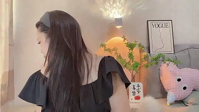 Snapshot of kk_lele chatting on 10, 5, 2026 kk lele online show from 10, 5, 2026