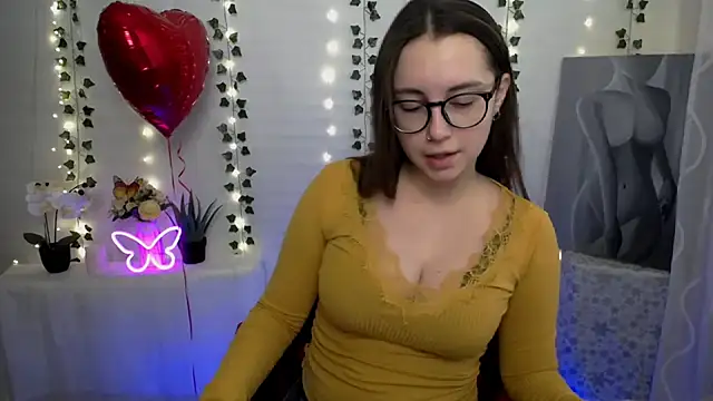 SweetPrincess  online show from 12, 2, 2025