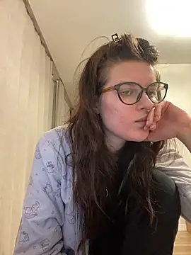 little belucci online show from 14, 12, 2024