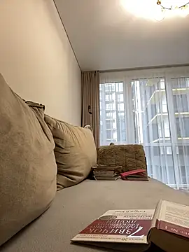 little belucci online show from 24, 1, 2025