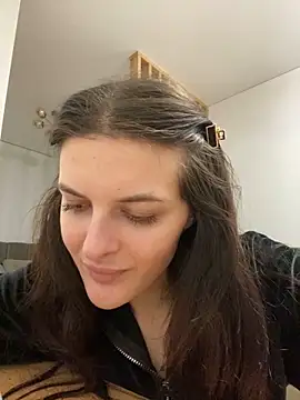 little belucci online show from 10, 2, 2025