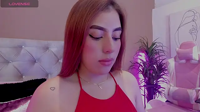 MaddyyLennon online show from 24, 1, 2025