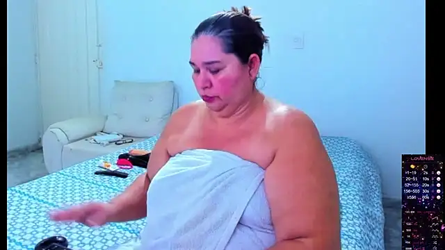 Snapshot of BBW_Michelle chatting on 25, 5, 2026 BBW Michelle online show from 25, 5, 2026