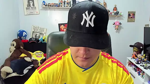 Snapshot of ney_22 chatting on 8, 7, 2026 ney 22 online show from 8, 7, 2026