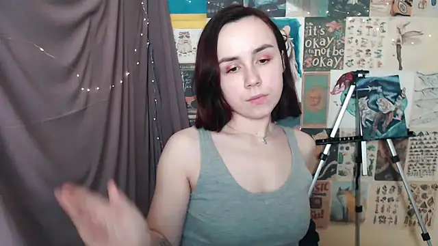 Snapshot of VeryVeryVeryShy_ chatting on 11, 1, 2025 VeryVeryVeryShy online show from 11, 1, 2025