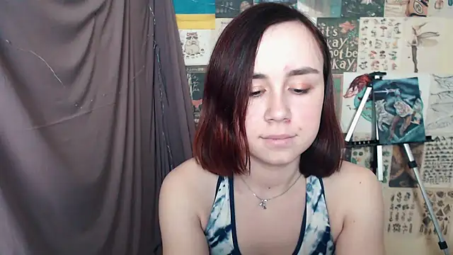Snapshot of VeryVeryVeryShy_ chatting on 23, 1, 2025 VeryVeryVeryShy online show from 23, 1, 2025