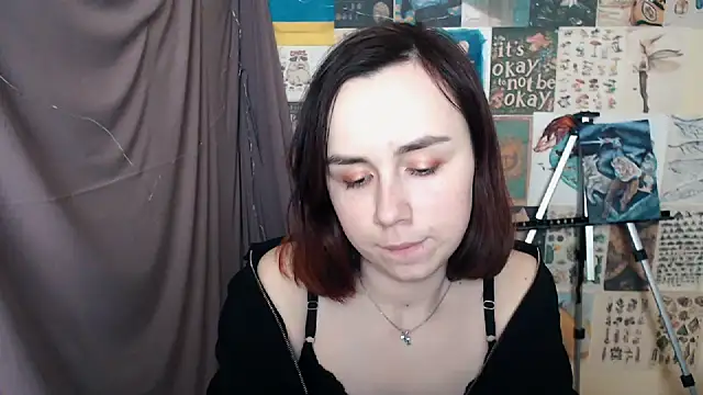 Snapshot of VeryVeryVeryShy_ chatting on 24, 1, 2025 VeryVeryVeryShy online show from 24, 1, 2025