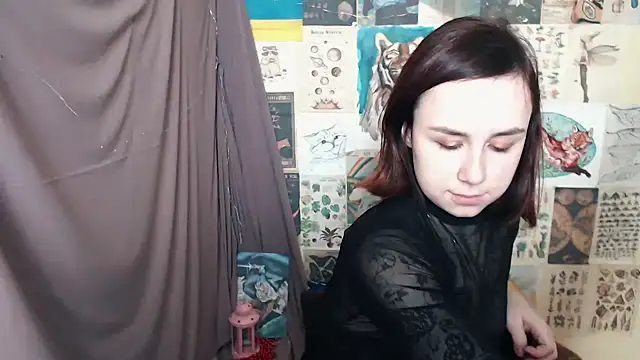 Snapshot of VeryVeryVeryShy_ chatting on 30, 1, 2025 VeryVeryVeryShy online show from 30, 1, 2025