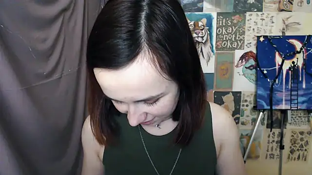 Snapshot of VeryVeryVeryShy_ chatting on 12, 2, 2025 VeryVeryVeryShy online show from 12, 2, 2025