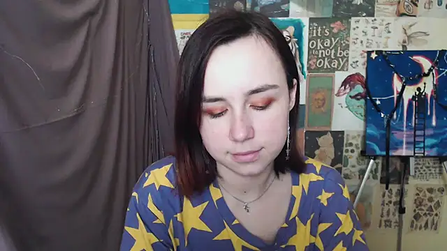 Snapshot of VeryVeryVeryShy_ chatting on 28, 2, 2025 VeryVeryVeryShy online show from 28, 2, 2025