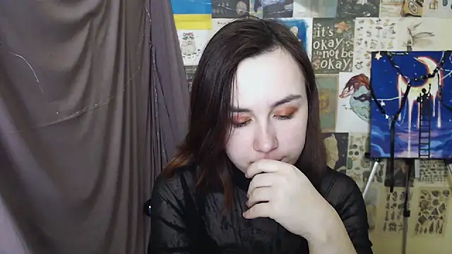 Snapshot of VeryVeryVeryShy_ chatting on 2, 3, 2025 VeryVeryVeryShy online show from 2, 3, 2025