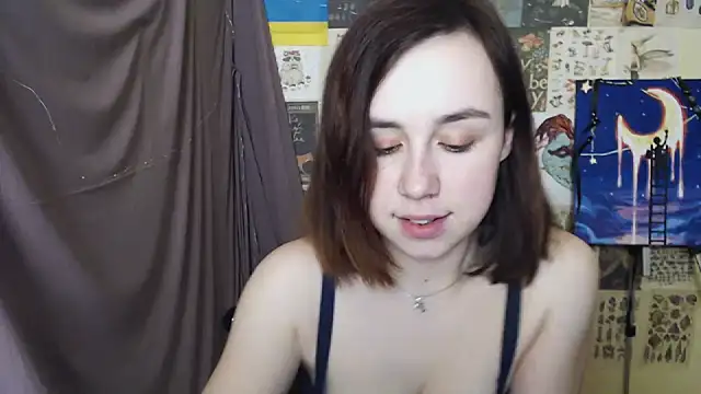 Snapshot of VeryVeryVeryShy_ chatting on 6, 3, 2025 VeryVeryVeryShy online show from 6, 3, 2025