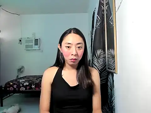 Snapshot of ErikaJayne4u chatting on 14, 1, 2026 ErikaJayne4u online show from 14, 1, 2026