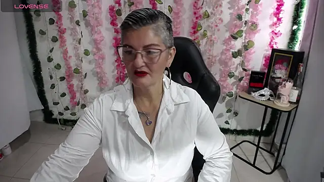 bety-cum2 online show from 3, 3, 2025