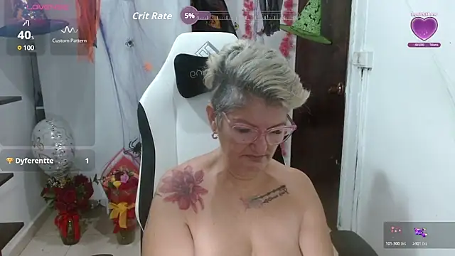 bety-cum2 online show from 30, 10, 2025