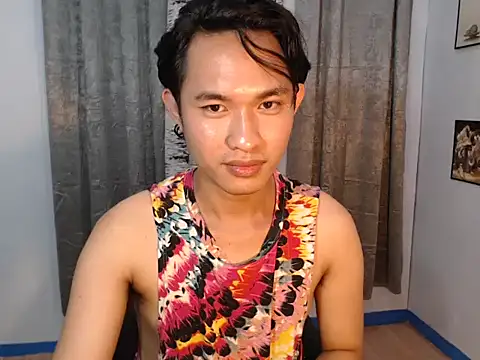 Snapshot of asiancuckyguy69 chatting on 5, 12, 2024 asiancuckyguy69 online show from 5, 12, 2024