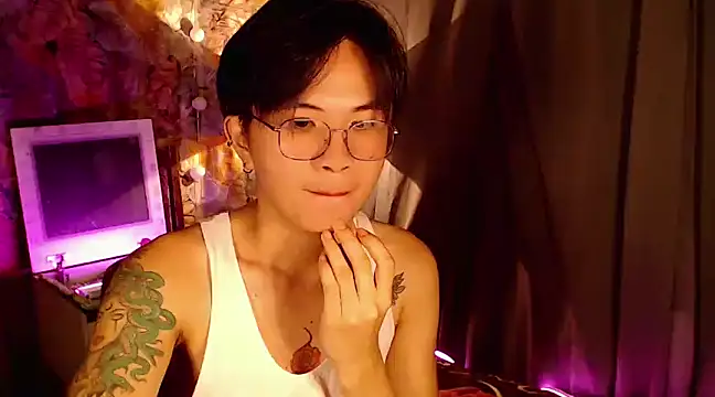 Snapshot of Sexy_Handsome_Drex chatting on 29, 12, 2024 Sexy Handsome Drex online show from 29, 12, 2024