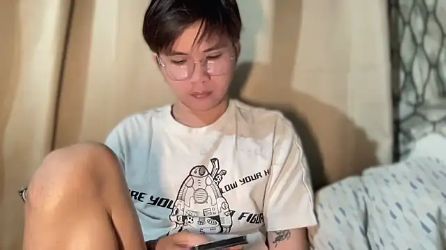 Snapshot of Sexy_Handsome_Drex chatting on 25, 9, 2025 Sexy Handsome Drex online show from 25, 9, 2025