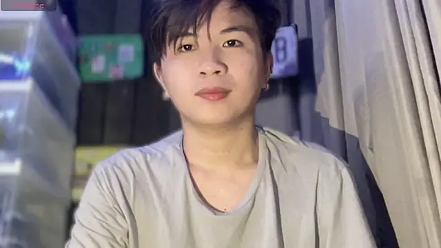 Sexy Handsome Drex online show from 10, 4, 2026