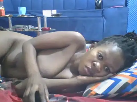 Snapshot of africanpussy22 chatting on 5, 12, 2024 africanpussy22 online show from 5, 12, 2024