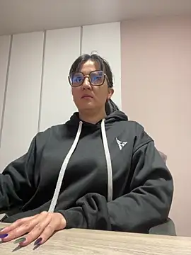 SWEETLILY18 online show from 31, 1, 2025