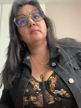 SWEETLILY18 online show from 15, 3, 2025