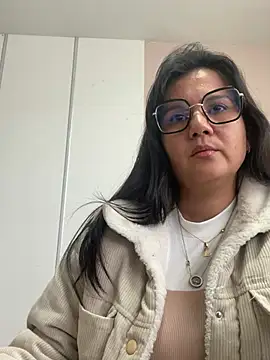 SWEETLILY18 online show from 21, 3, 2025