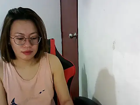 Snapshot of crizzybel chatting on 3, 3, 2025 crizzybel online show from 3, 3, 2025