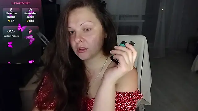 Snapshot of Marla_Singerrr chatting on 7, 6, 2026 Marla Singerrr online show from 7, 6, 2026