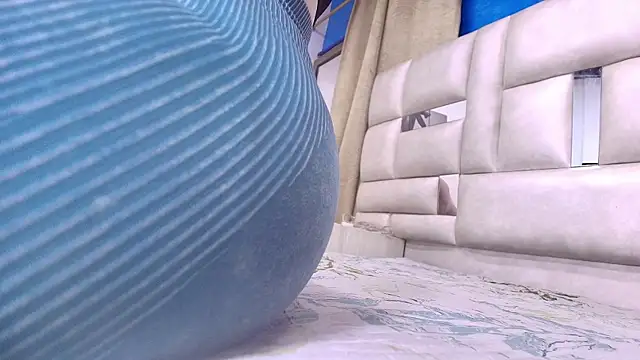 leon gaby online show from 18, 2, 2025