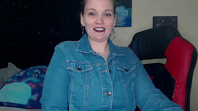 Snapshot of ToxicLilly chatting on 6, 1, 2025 ToxicLilly online show from 6, 1, 2025