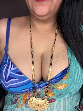 Zoya Varma004 online show from 17, 9, 2025