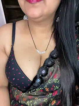 Zoya Varma004 online show from 23, 3, 2026