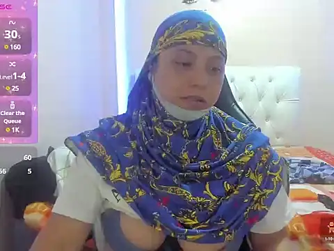 Leylafourniert online show from 12, 1, 2025