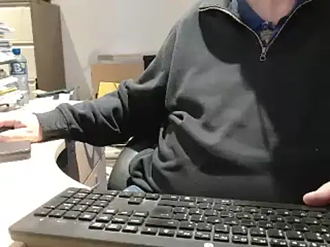 Snapshot of bigbadjon69 chatting on 10, 2, 2026 bigbadjon69 online show from 10, 2, 2026