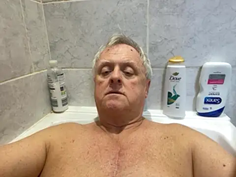 Snapshot of bigbadjon69 chatting on 17, 2, 2026 bigbadjon69 online show from 17, 2, 2026